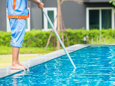 Paradise Pool and Spa Pool Care Cleaning